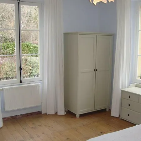 Maison Carree - Ferienhaus